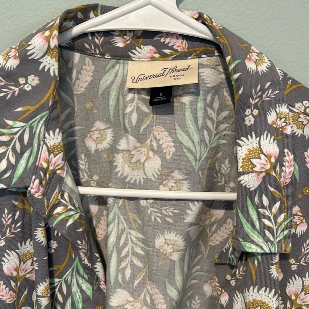 Universal Thread Button Down - image 3